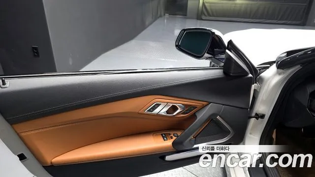 BMW Z4 2020 — фото 14