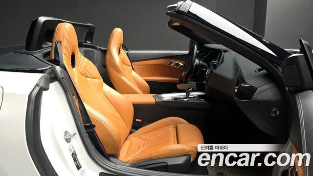 BMW Z4 2020 — фото 16