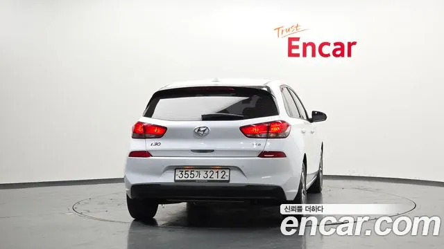 Hyundai i30 2018 — фото 4