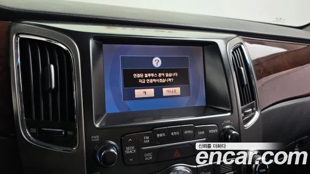 Hyundai Equus 2010 — фото 16