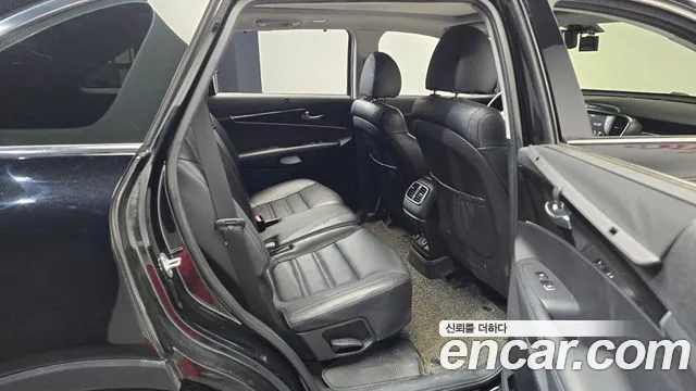 Kia Sorento 2018 — фото 17