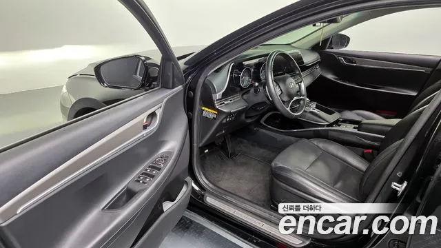 Hyundai Grandeur 2020 — фото 13
