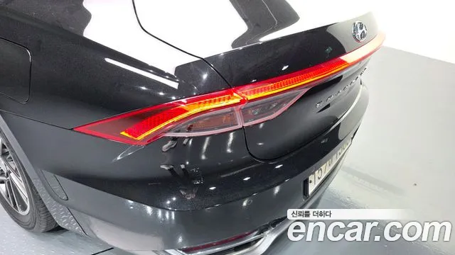 Hyundai Grandeur 2020 — фото 9