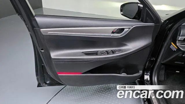 Hyundai Grandeur 2020 — фото 14