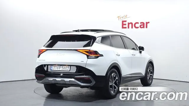 Kia Sportage 2022 — фото 2