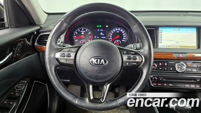Kia K7 2016 — фото 19