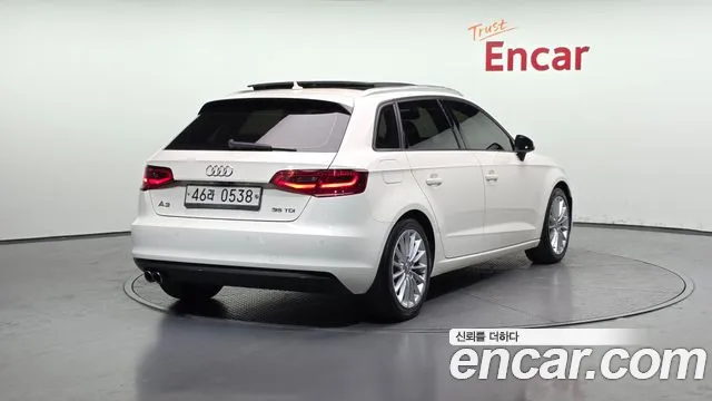 Audi A3 2015 — фото 2