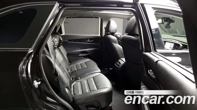 Kia Sorento 2019 — фото 17