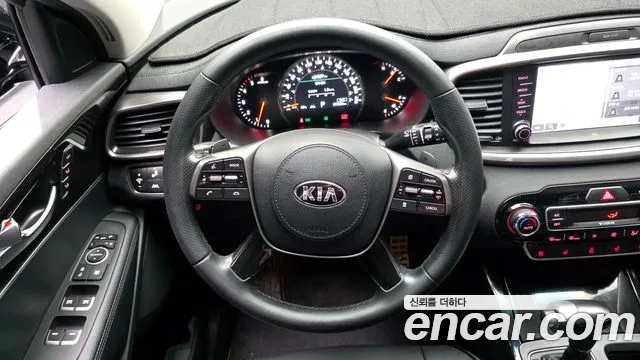 Kia Sorento 2019 — фото 19