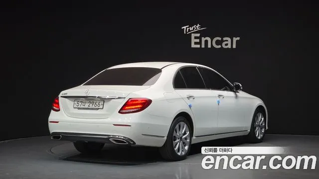 Mercedes-Benz E-Class 2018 — фото 2