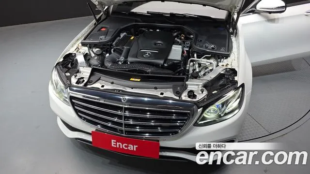 Mercedes-Benz E-Class 2018 — фото 6