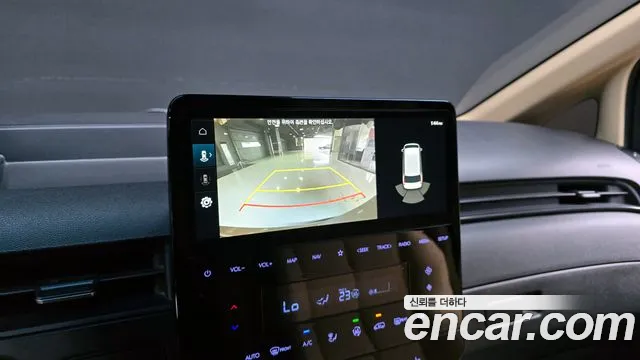 Hyundai Staria 2023 — фото 18