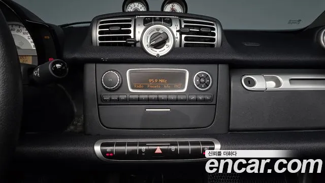 Smart Fortwo 2011 — фото 13