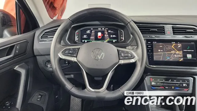 Volkswagen Tiguan 2023 — фото 19