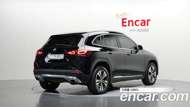 Mercedes-Benz GLA-Class 2021 — фото 2