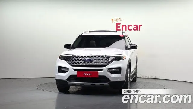 Ford Explorer 2021 — фото 3
