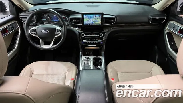 Ford Explorer 2021 — фото 10