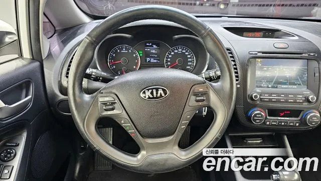 Kia K3 2015 — фото 19