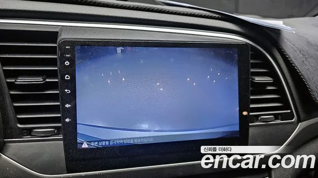Hyundai AVANTE 2017 — фото 16