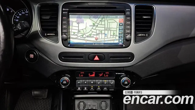 Kia Carens 2014 — фото 14