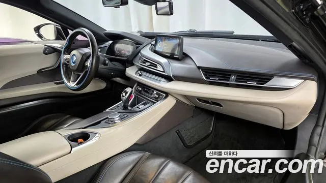 BMW i8 2015 — фото 7