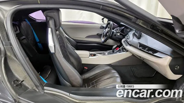 BMW i8 2015 — фото 11