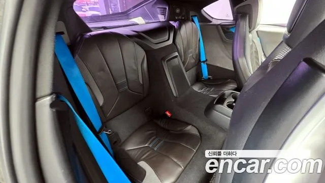 BMW i8 2015 — фото 12