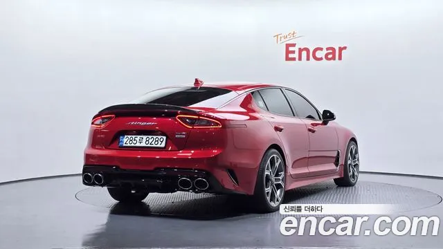 Kia Stinger 2018 — фото 2