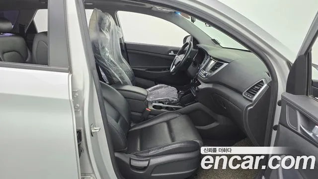 Hyundai Tucson 2016 — фото 12