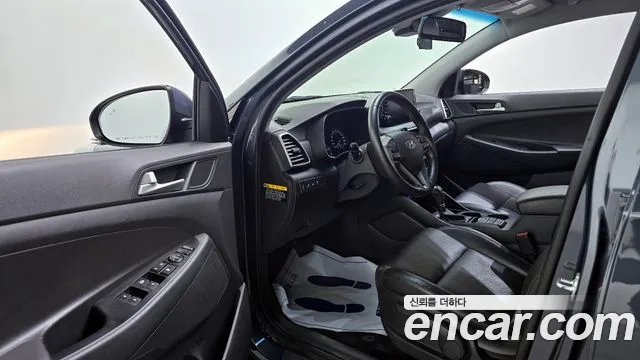Hyundai Tucson 2020 — фото 10