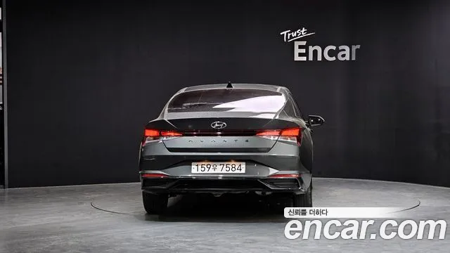 Hyundai AVANTE 2021 — фото 4