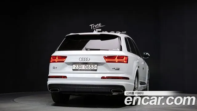 Audi Q7 2016 — фото 4