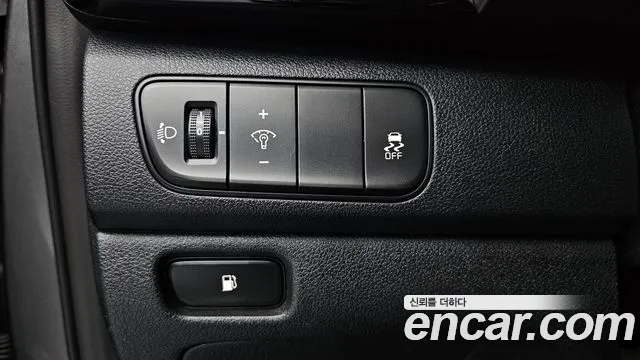 Kia Niro 2017 — фото 20