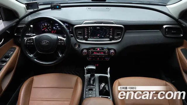 Kia Sorento 2019 — фото 10