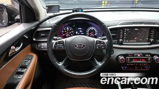 Kia Sorento 2019 — фото 19