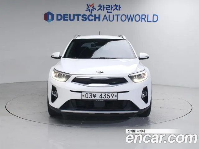 Kia Stonic 2018 — фото 3