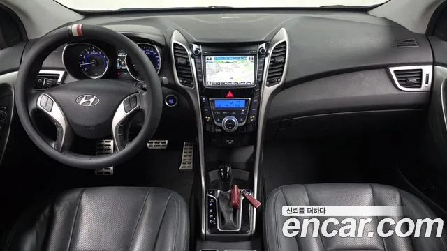 Hyundai i30 2012 — фото 10