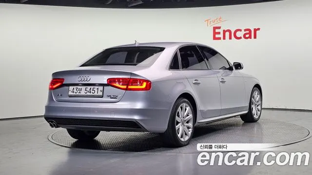 Audi A4 2015 — фото 2