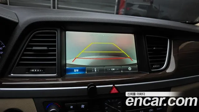 Hyundai Genesis 2015 — фото 15