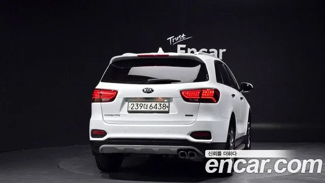 Kia Sorento 2018 — фото 4
