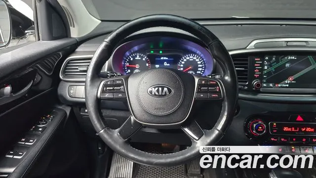 Kia Sorento 2018 — фото 13