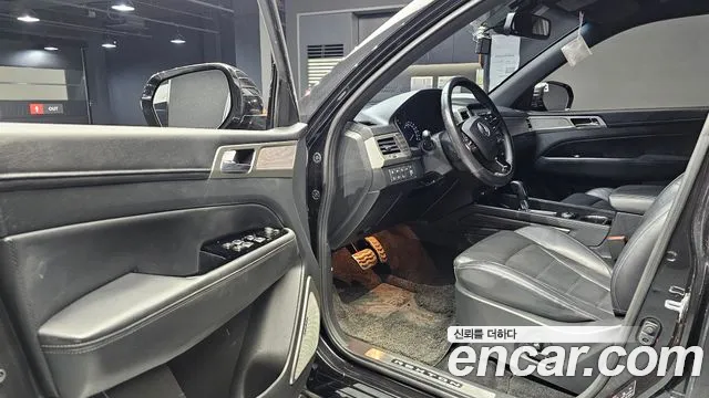 KG_Mobility_Ssangyong Rexton 2018 — фото 13