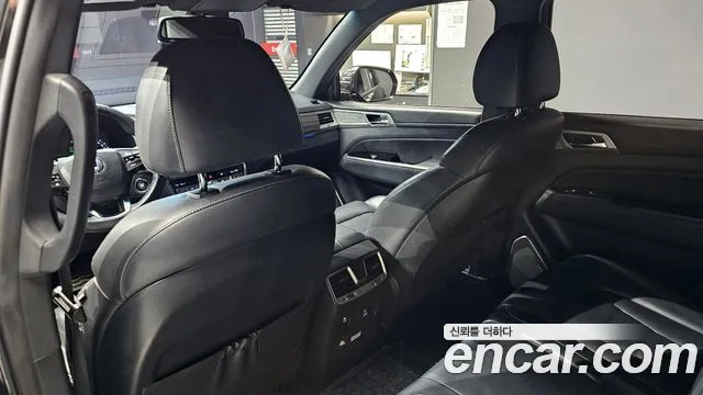 KG_Mobility_Ssangyong Rexton 2018 — фото 16