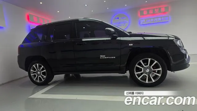 Jeep Compass 2014 — фото 6