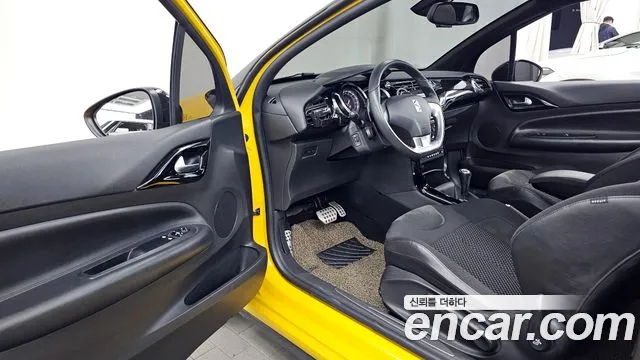 Citroen-DS DS3 2015 — фото 10