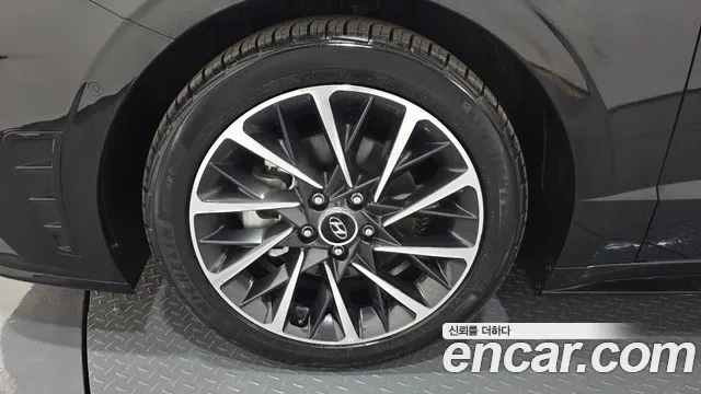 Hyundai Sonata 2022 — фото 5