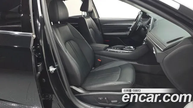 Hyundai Sonata 2022 — фото 18
