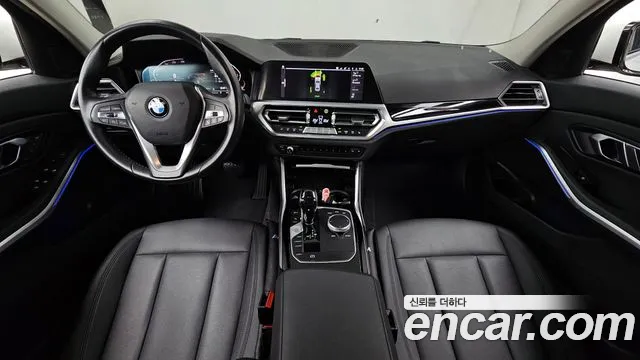 BMW 3-Series 2019 — фото 10