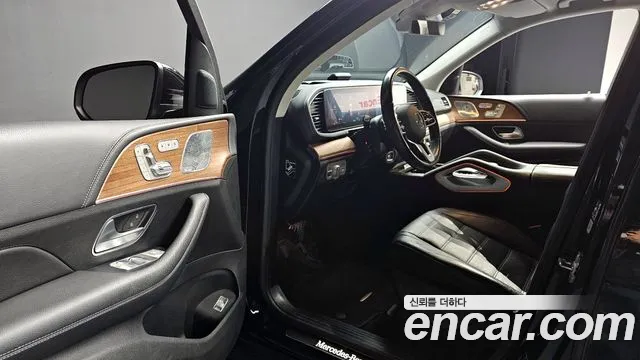 Mercedes-Benz GLE-Class 2019 — фото 13