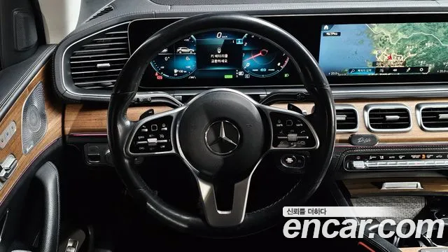 Mercedes-Benz GLE-Class 2019 — фото 19
